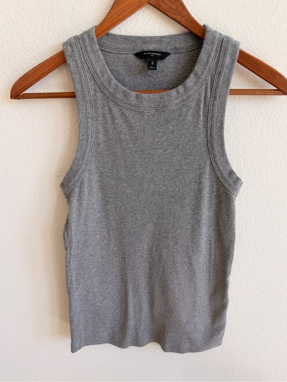 Banana Republic Grey Ribbed Tank Top